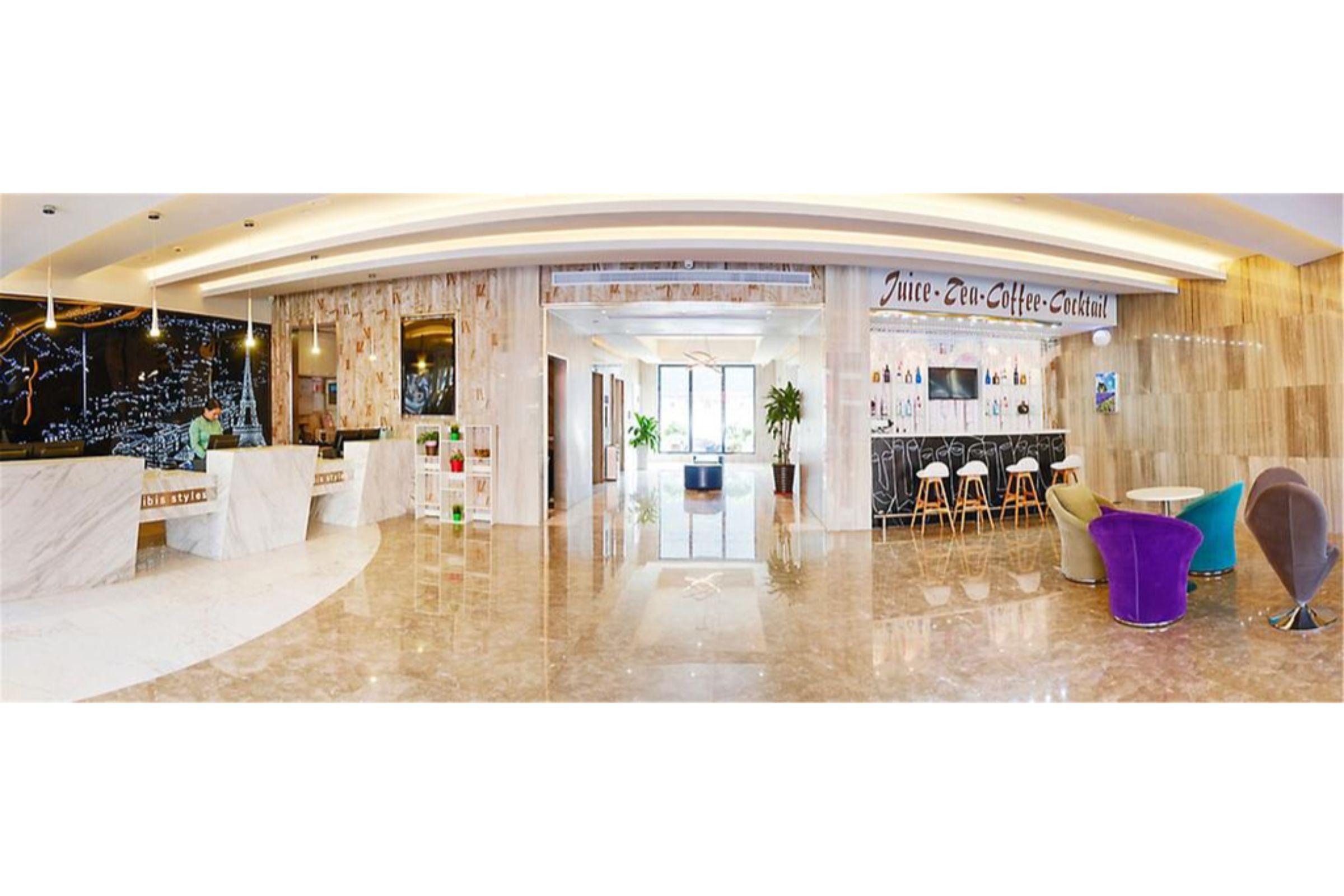 Ibis Styles Nantong Development Zone Shimao Plaza Hotell Eksteriør bilde