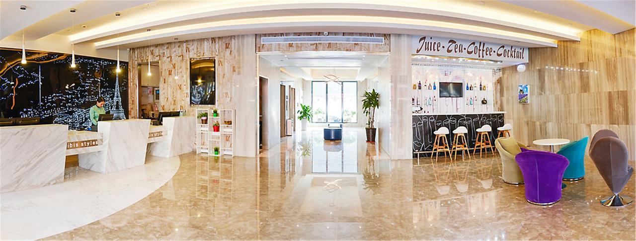 Ibis Styles Nantong Development Zone Shimao Plaza Hotell Eksteriør bilde