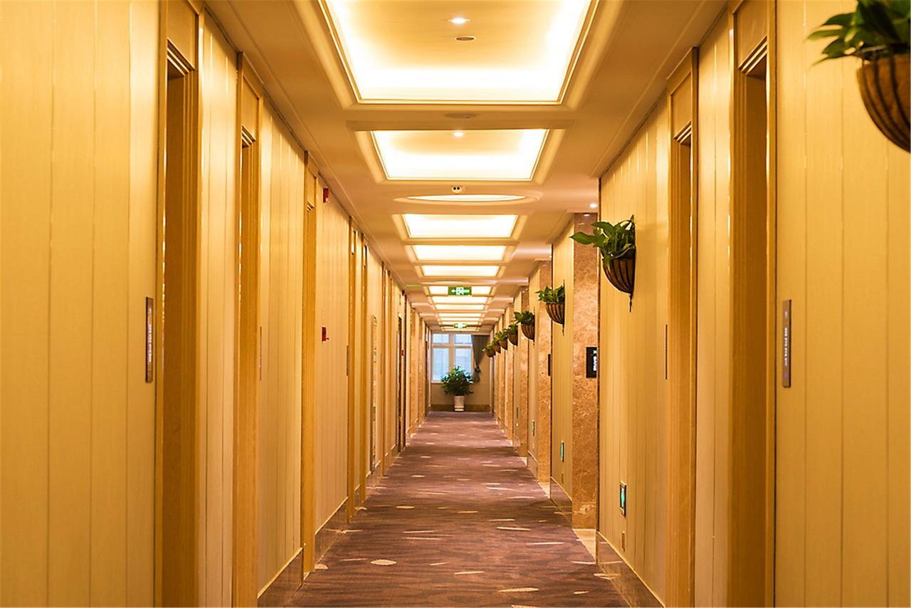 Ibis Styles Nantong Development Zone Shimao Plaza Hotell Eksteriør bilde