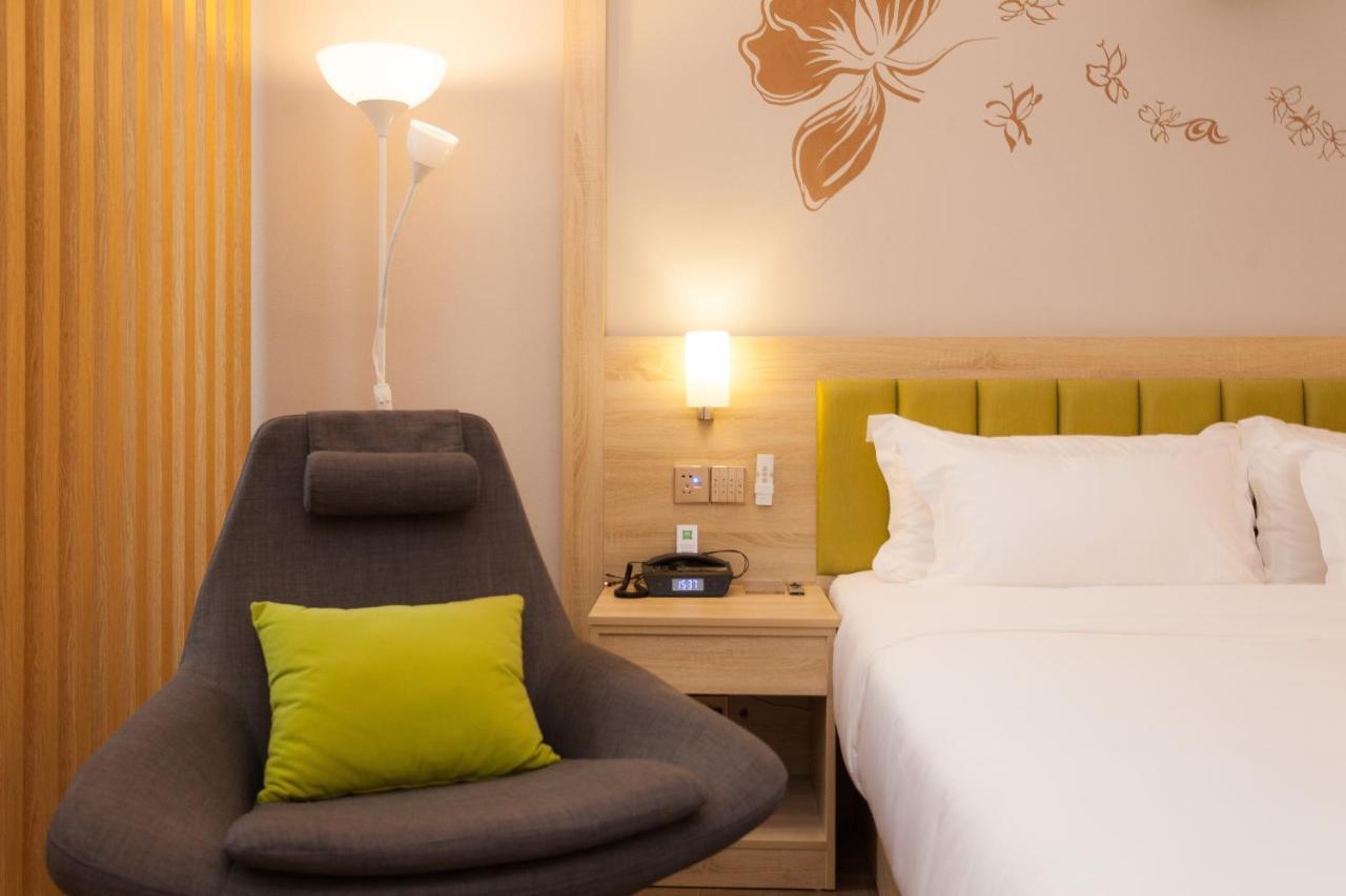 Ibis Styles Nantong Development Zone Shimao Plaza Hotell Eksteriør bilde